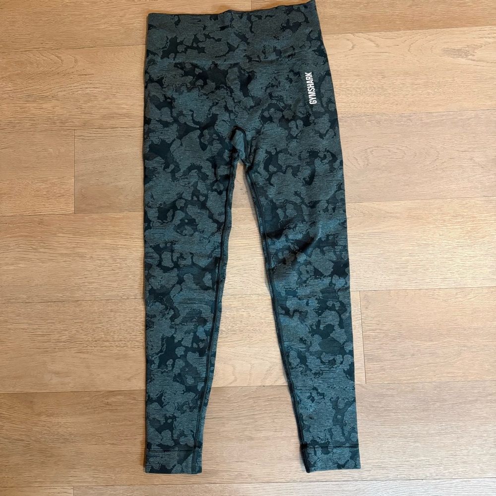 Gymshark Women’s Camo Leggings - Dark Green - S
